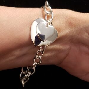 NEW Heavy Chunky Silver Bracelet W/Double Hearts To Engrave-8"-Big Links. Satiny